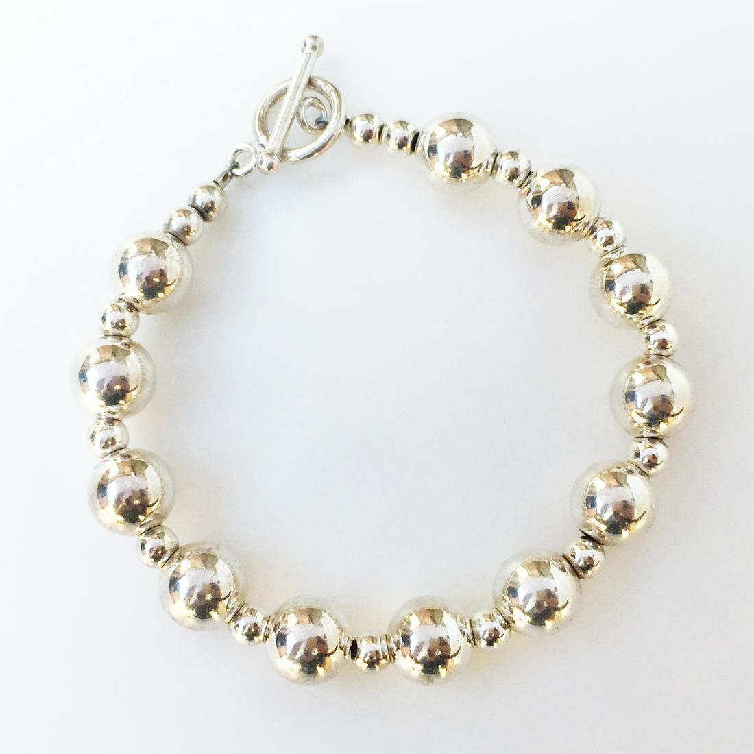 Sterling silver shiny ball bead toggle clasp bracelet (1 of 2)