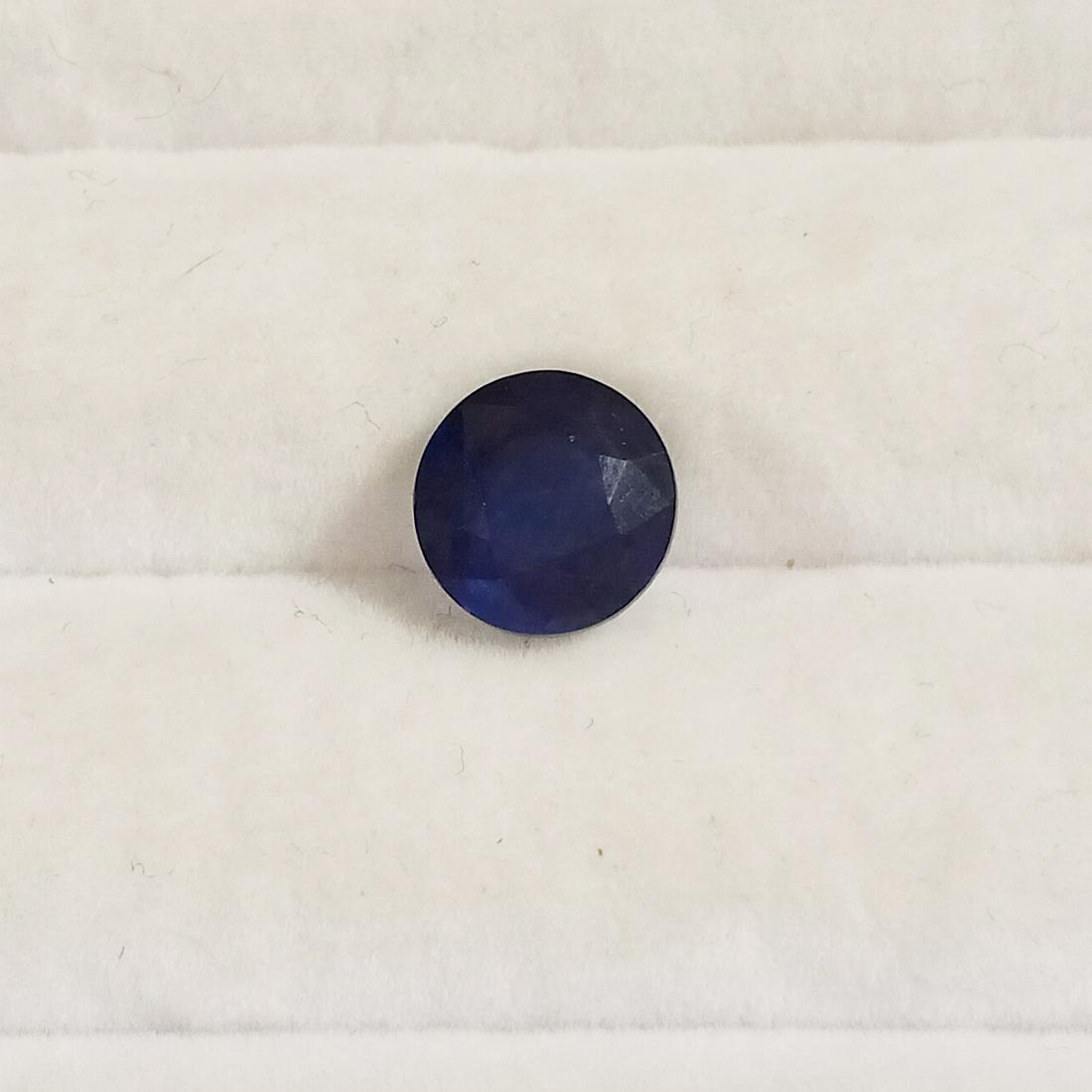 9 mm Round shape faceted blue sapphire, weight 4.25 cts (1 of 2)