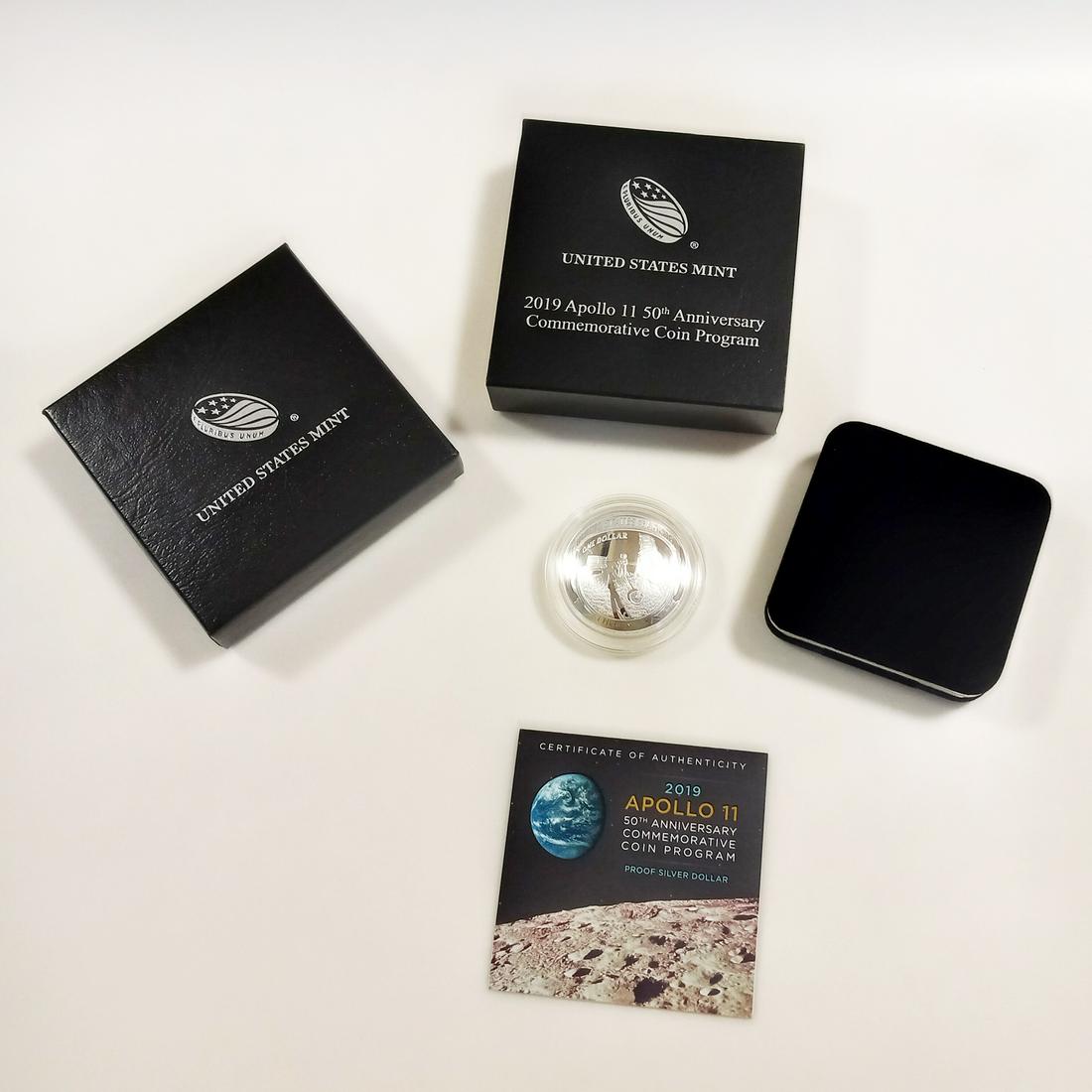 2019 Apollo 11 50th Anniversary Fine Silver $1 Coin (1 of 6)