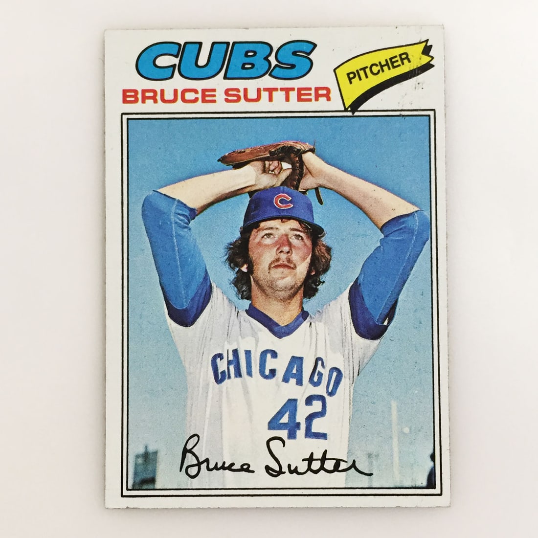 TOPPS 1977 BRUCE SUTTER Chicago Cubs Baseball card (1 of 2)