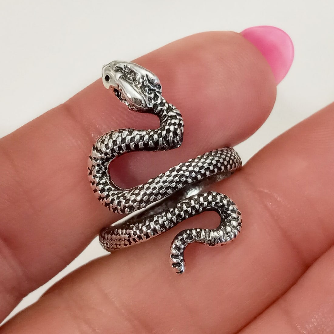 Silver tone textured finish blacken Snake ring, adj 7-9 (1 of 5)