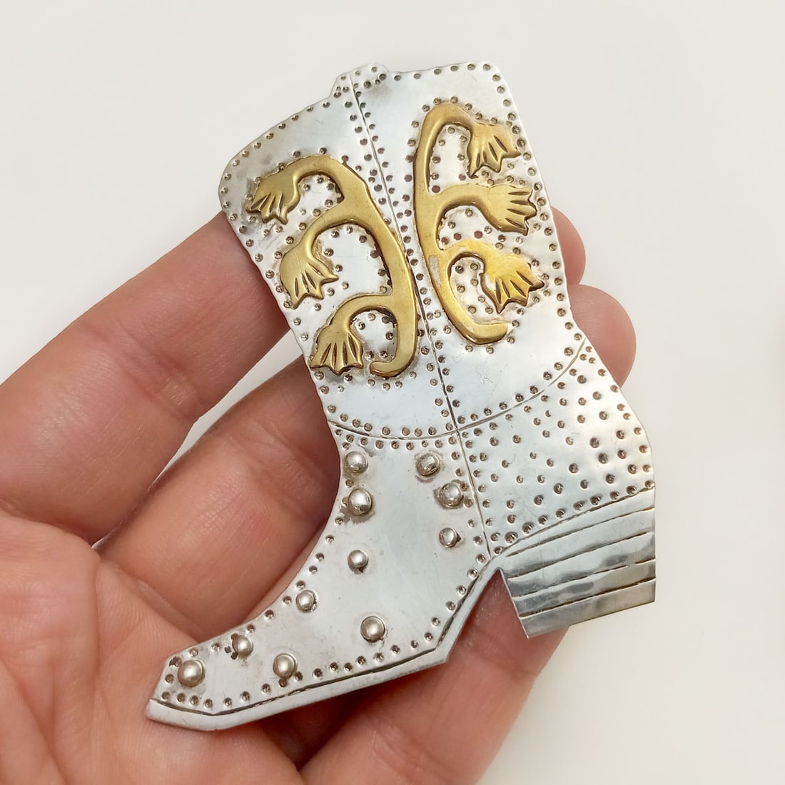 DANIELLE BERLIN Vintage sterling silver GP boot brooch (1 of 4)