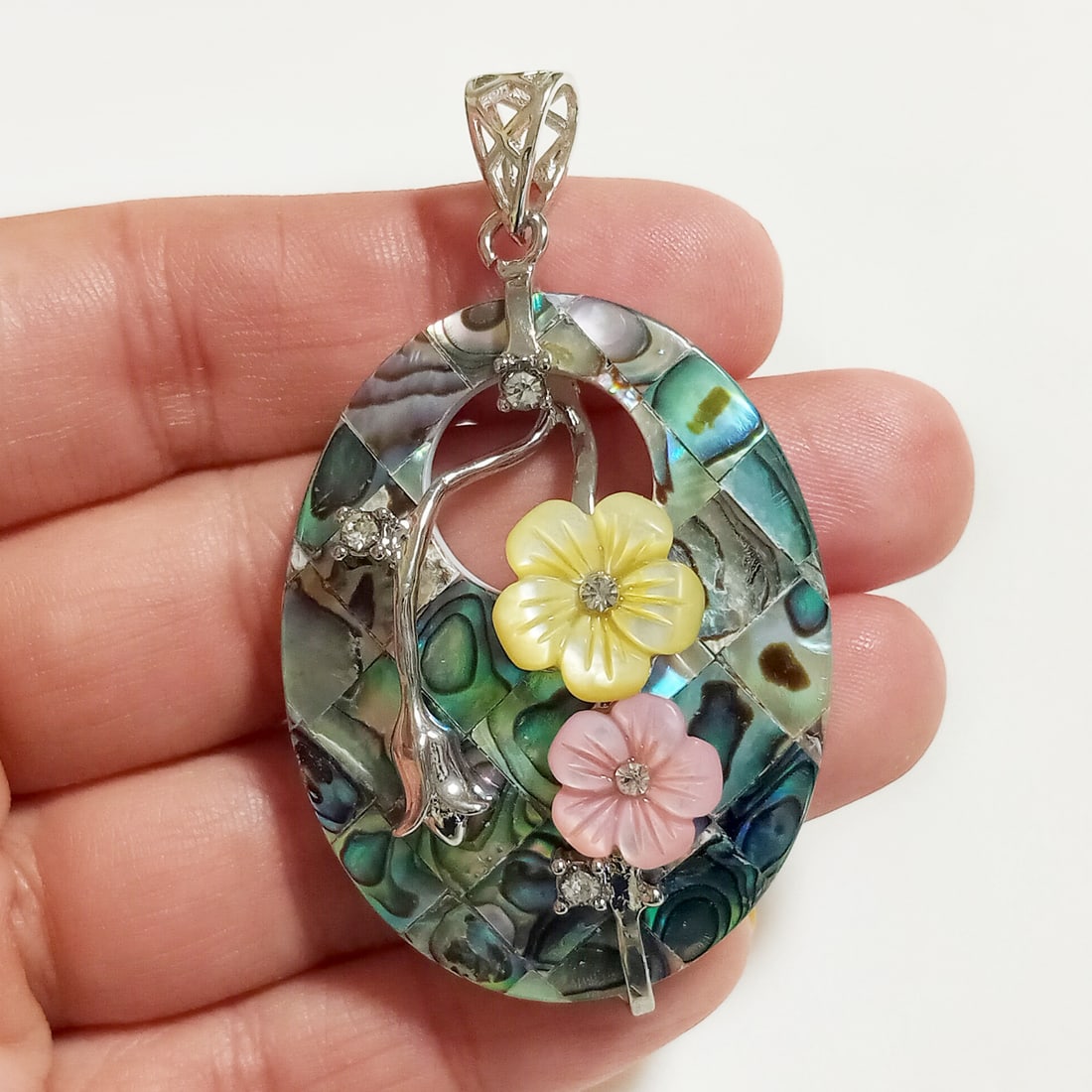 Silver tone carve MOP flowers, Abalone mosaic pendant (1 of 3)