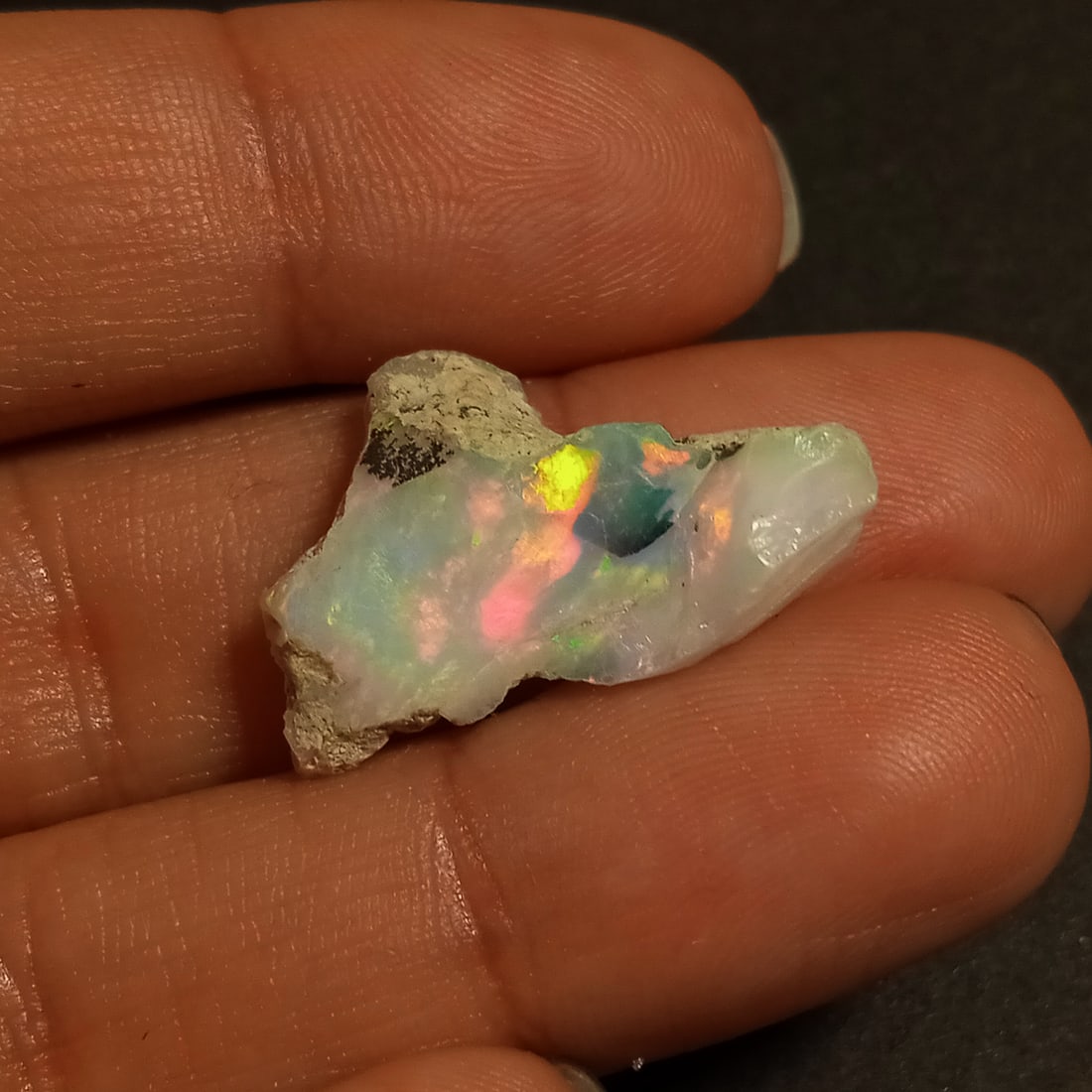 Raw rough free shape Welo Opal, weight 7.39 cts (1 of 5)