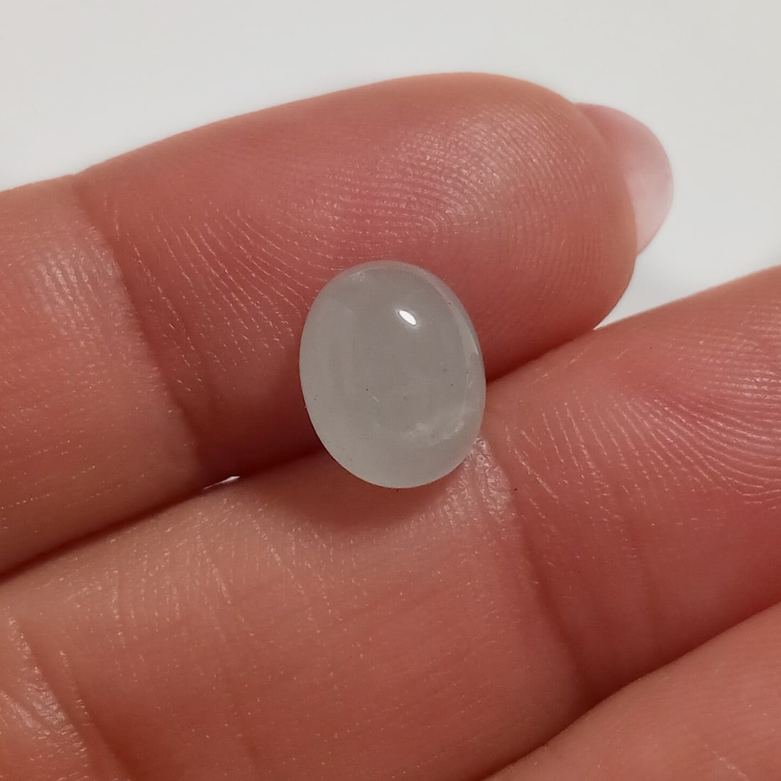 Oval shape cabochon milky Aquamarine, weight 2.74 cts (1 of 2)