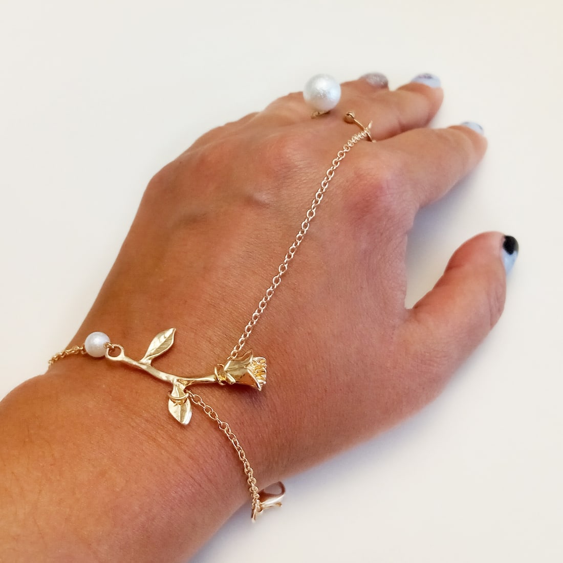 Gold tone Rose white textured ball finger ring bracelet (1 of 2)