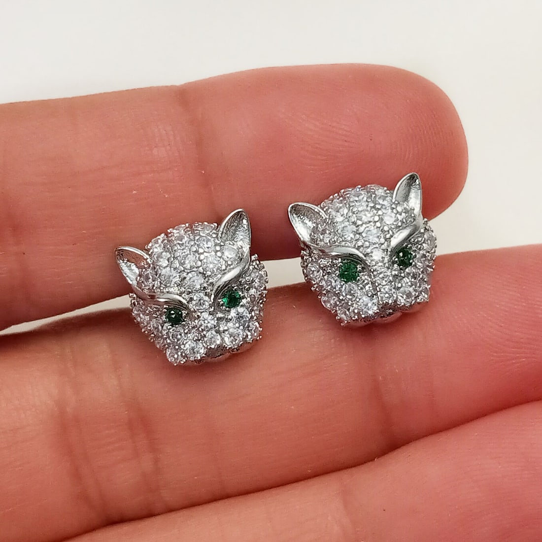 Silver tone clear rhinestones Kitty Cat earrings (1 of 4)