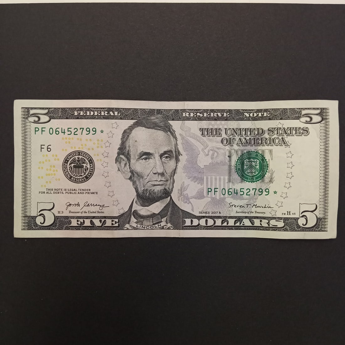 Collectible US Federal reserve 2017A Five dollar $5 bill with 0 number and Star (1 of 2)