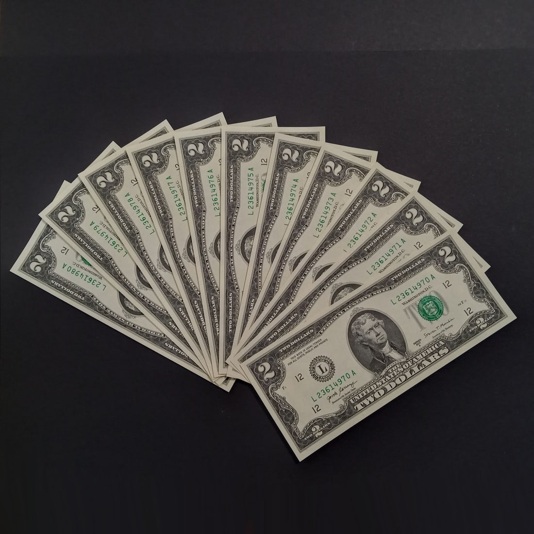 11 Consecutive serial numbers 2017A $2 dollar bills UNCIRCULATED (1 of 1)