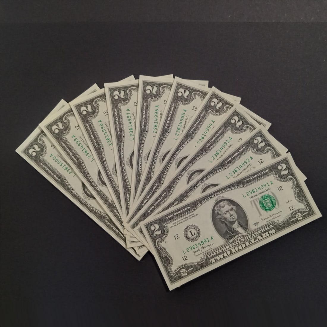 10 Consecutive serial numbers 2017A $2 dollar bills UNCIRCULATED (1 of 1)