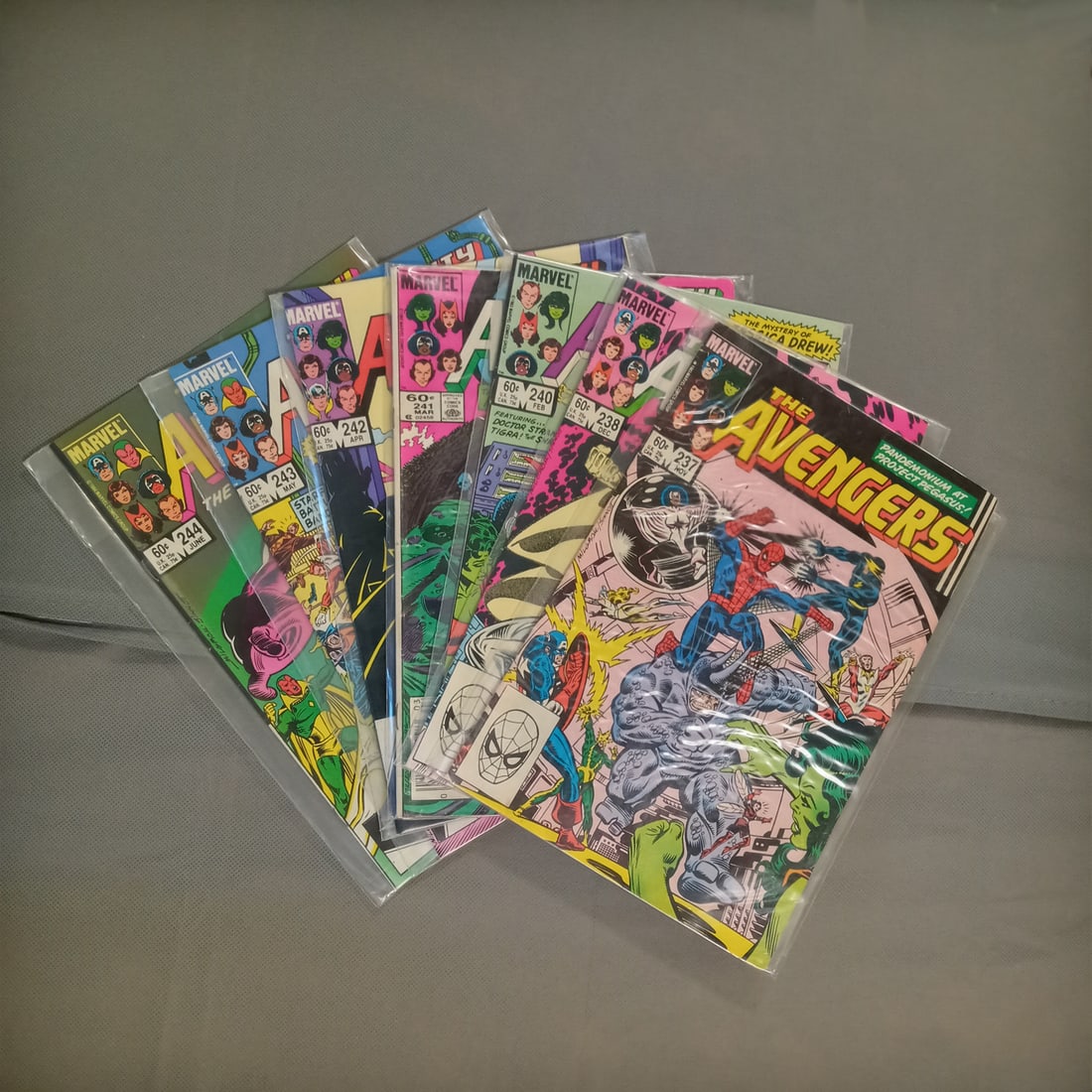 Lot of 7 AVENGERS #237, 238, 240-244 comic books Marvel (1 of 3)