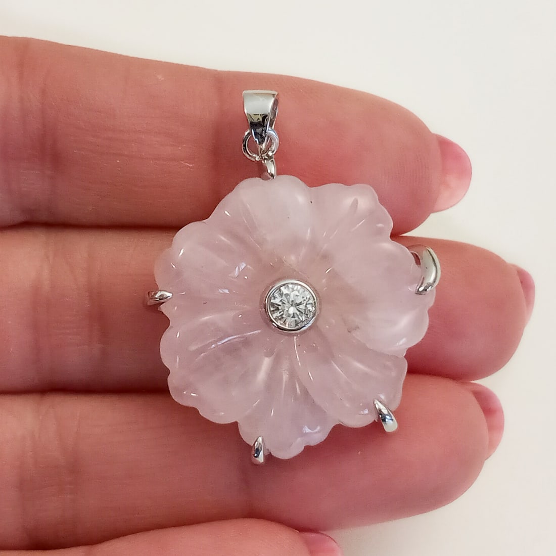 Silver tone carved Rose Quartz flower pendant (1 of 3)