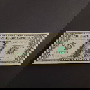 Collectible STAR US 2017A One dollar $1 bill note, unique number starts with 0: Collectible STAR US 2017A One dollar $1 bill note, unique number starts with 0. Condition very good.