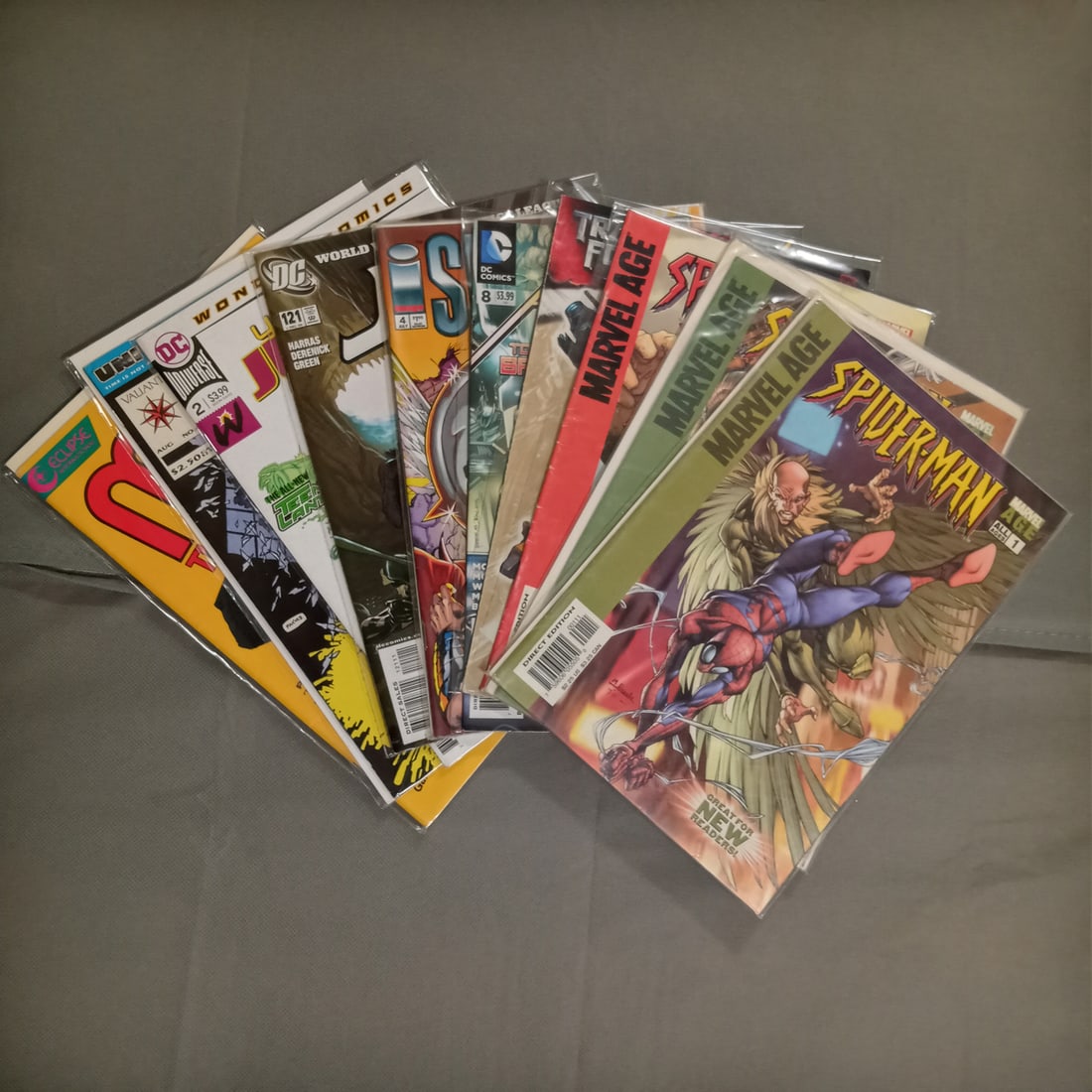 Lot of 10 assorted comic books (1 of 3)