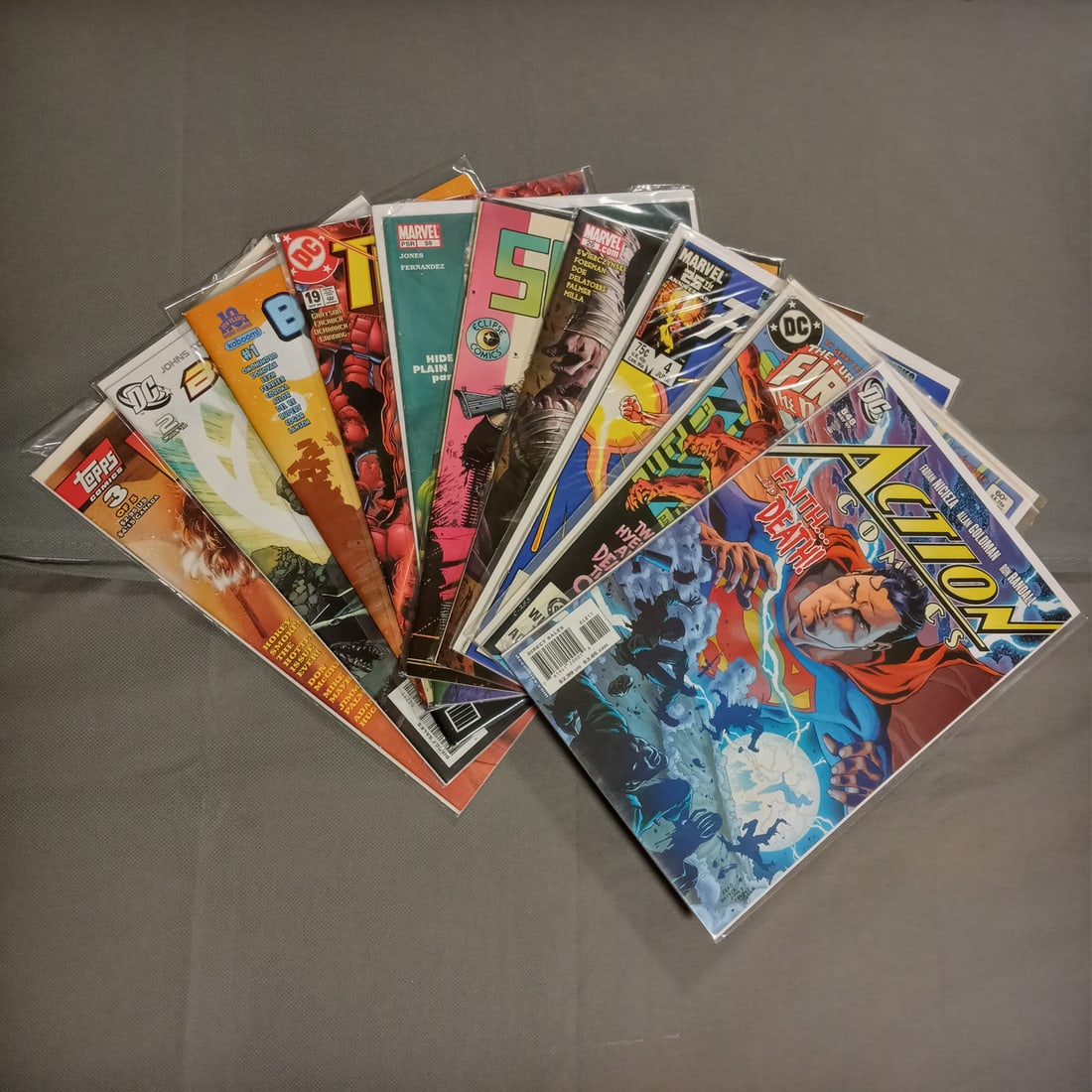 Lot of 10 assorted comic books (1 of 3)