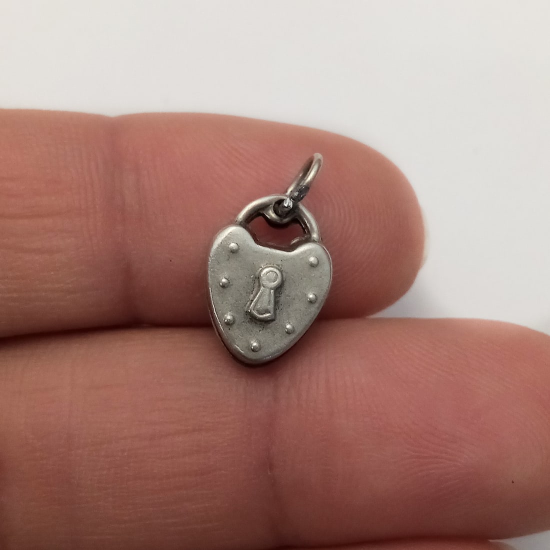 Vintage sterling silver heart shape lock charm (1 of 3)