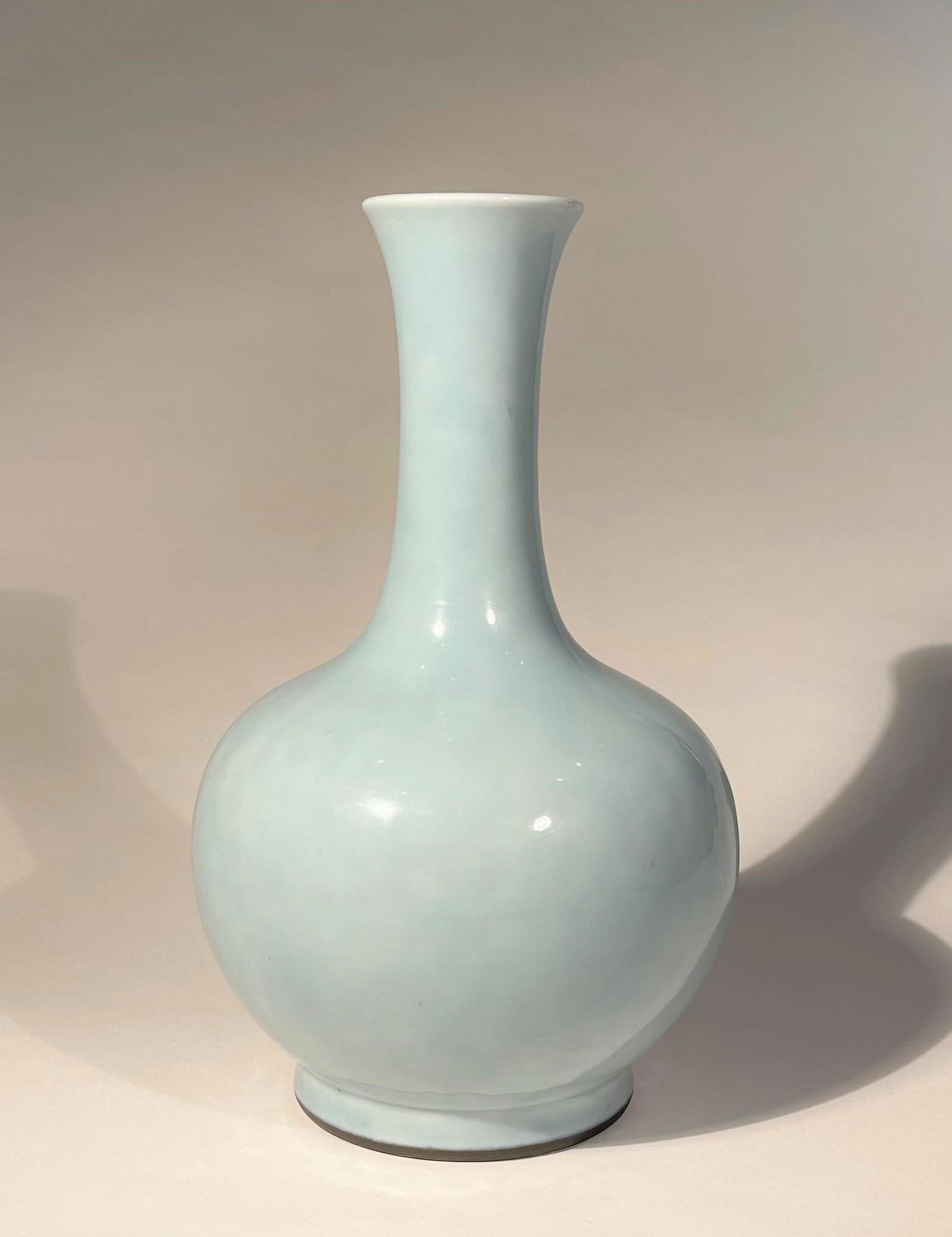 A Ru Type Glazed Vase Qianlong Mark and Period (1 of 6)