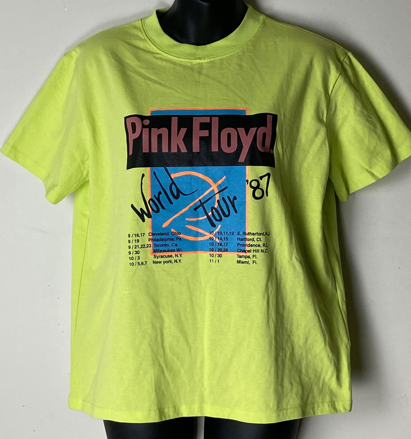 Pink Floyd 1987 World Tour Vintage T-shirt (1 of 4)