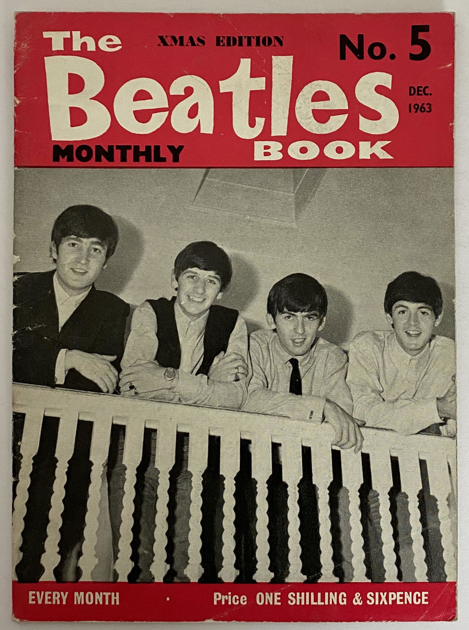 Beatles Book Magazine Dec 1963 Issue #5 - RARE (1 of 3)