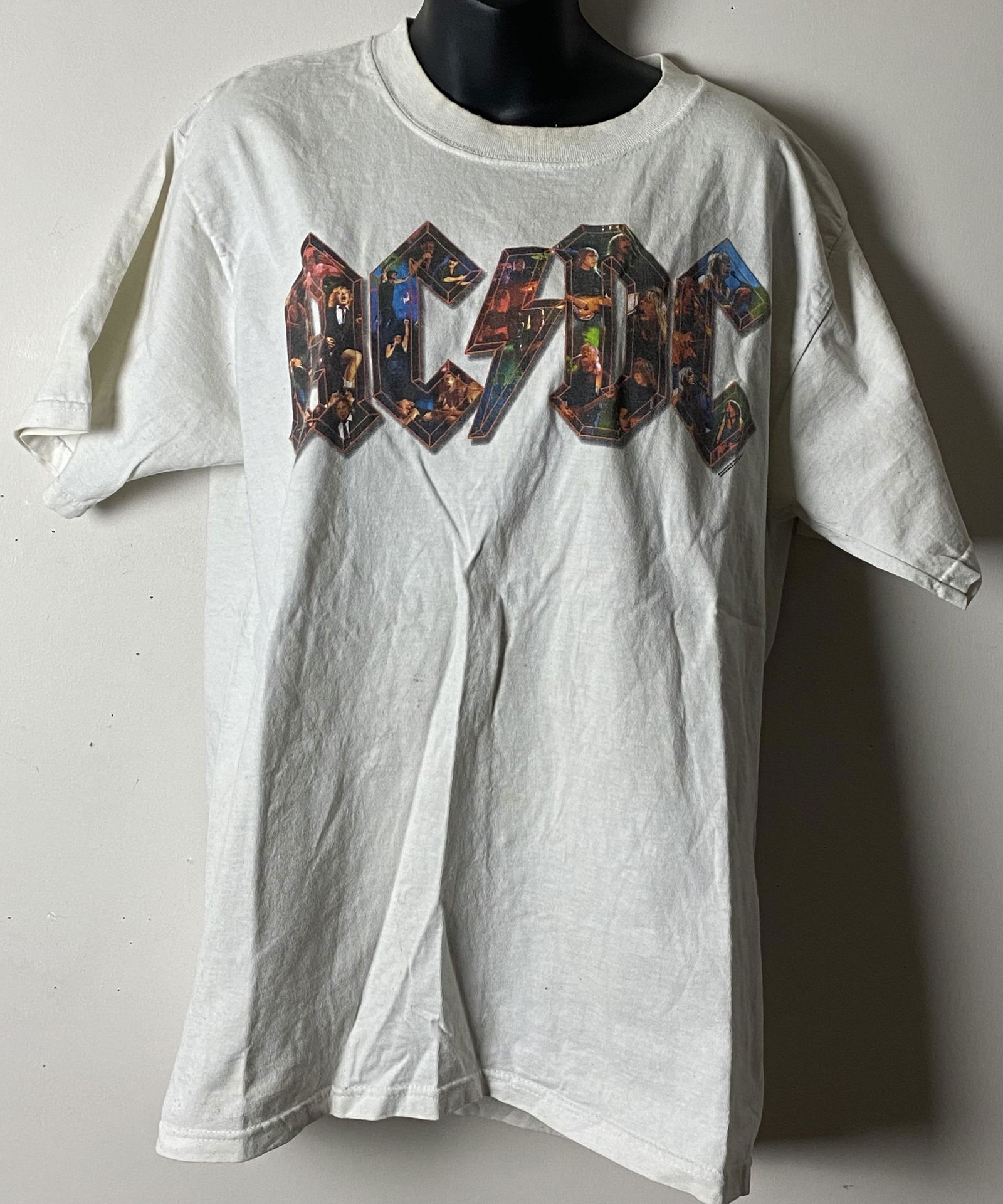 AC/DC Vintage Tour T-Shirt - Mar 05, 2022 | MusicGoldmine.com in NV