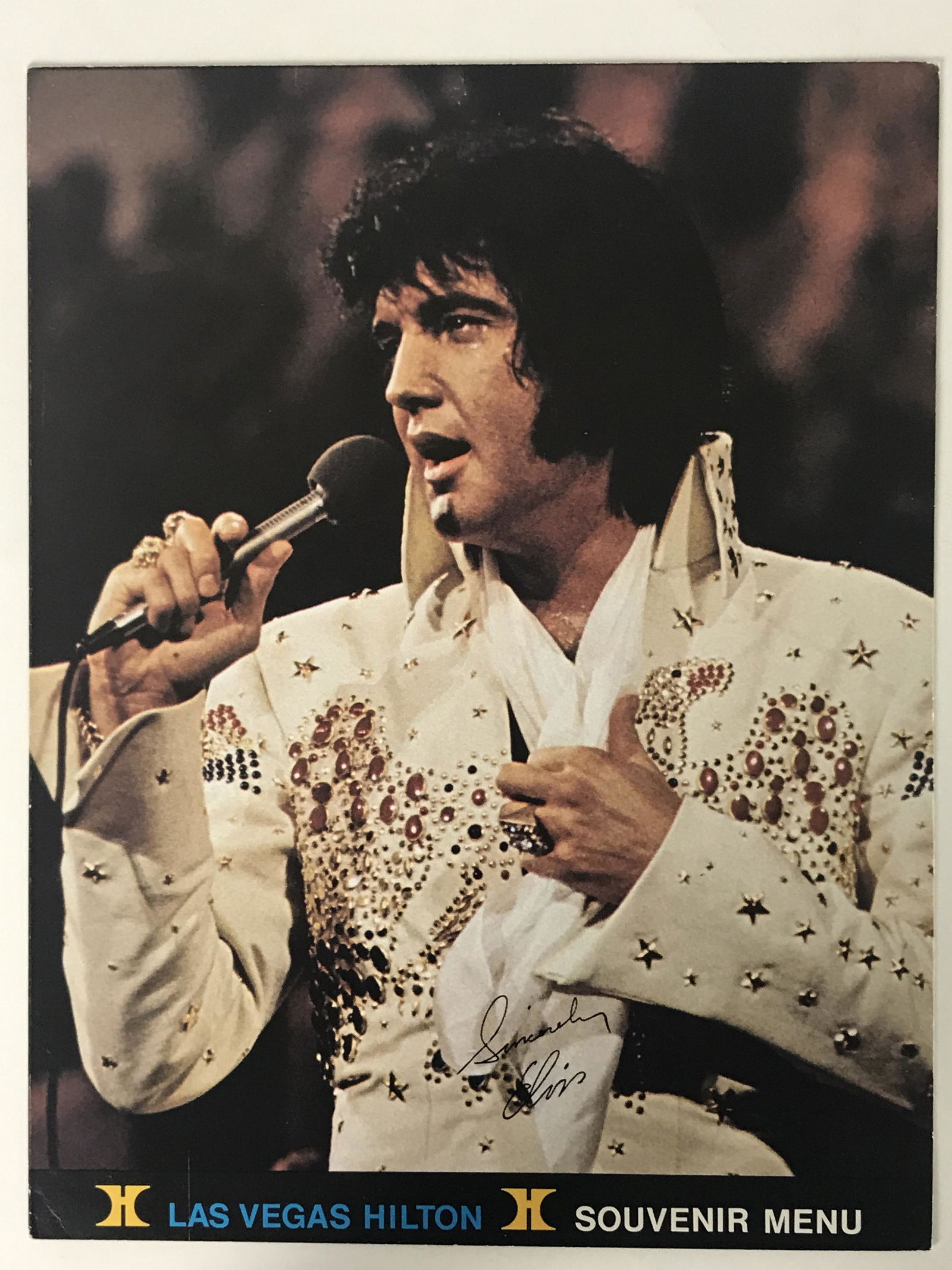 Elvis Presley 1974 Souvenir Las Vegas Hilton Menu (1 of 3)