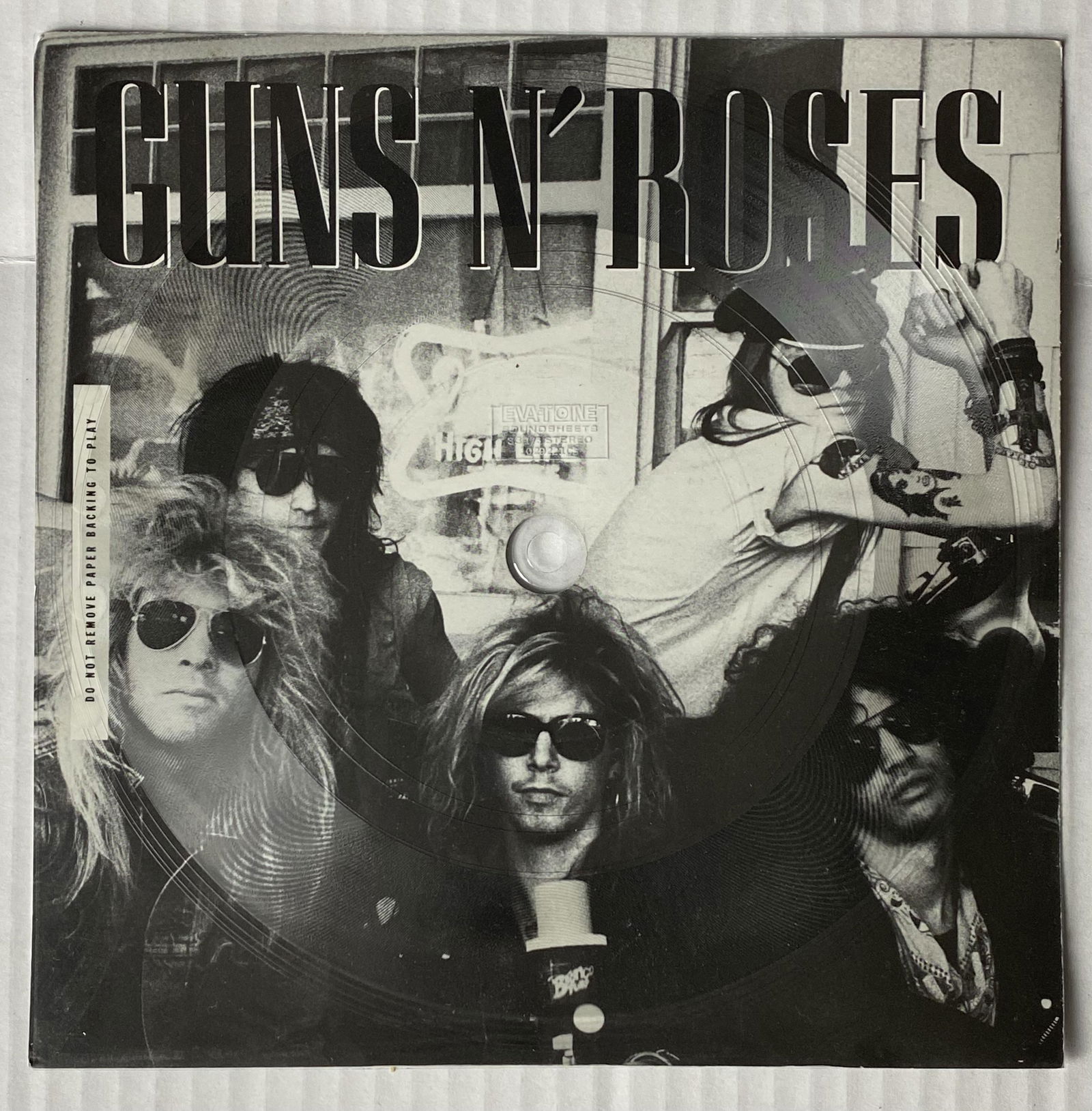 Guns N' Roses Appetite For Destruction Sampler 1987: Guns N' Roses Appetite for Destruction Sampler 1987 45 *Record condition: EXC *Jacket condition: EXC 1987 Floppy 45 Sampler Steven Adler describes the origin of each sample on the recording <