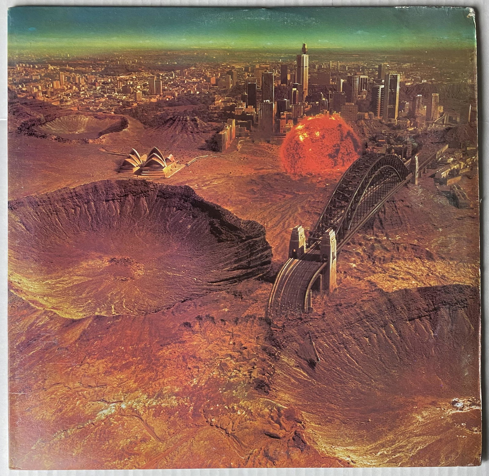 Midnight Oil Red Sails in the Sunset 1985 Promo Vinyl: Midnight Oil Red Sails in the Sunset 1985 Promo Vinyl *Record condition: NM *Jacket condition: EXC 1985 Promo Vinyl BFC39987