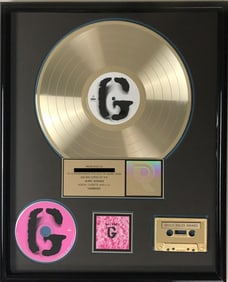 Garbage debut RIAA Gold Album Award
