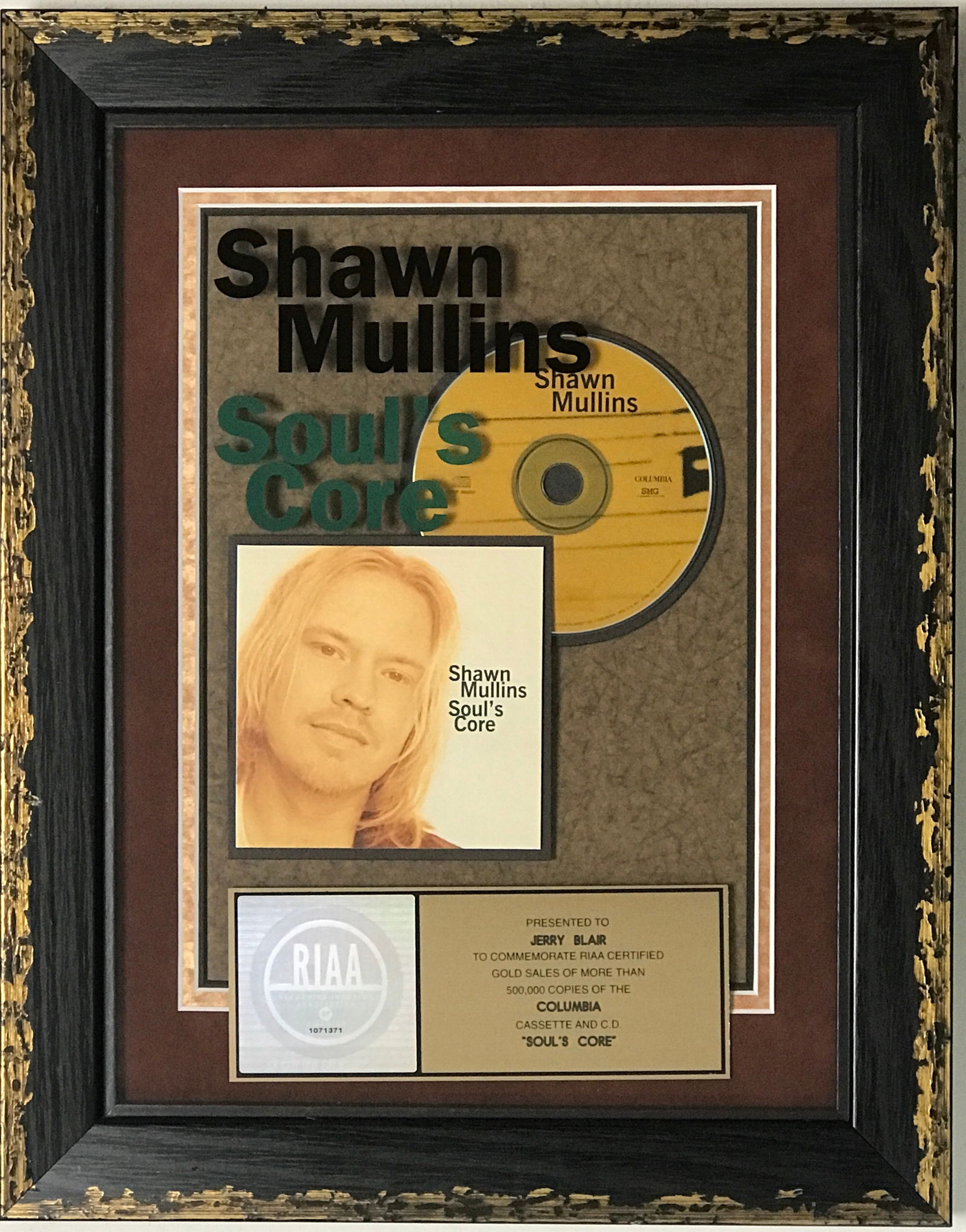Shawn Mullins Soul's Core RIAA Gold Album Award: RIAA Gold Album award for Shawn Mullins album Soul's Core. Released on Sept. 15, 1998 it was certified Gold on Dec. 2, 1998 for 500,000 copies sold. The album&