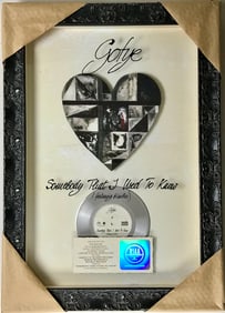 Gotye ft. Kimbra "Somebody That I Used To Know" RIAA 6X Platinum Award - New