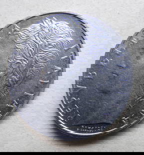 Italian Coin - 100 Lire - Year 1974 - Stainless Steel - Italian Republic: Italian Coin - 100 Lire - Year 1974 - Stainless Steel - Italian RepublicThis Italian 100 lire coin, minted in 1974, is for sale. A representative piece of mid-20th-century Italian economy and culture.