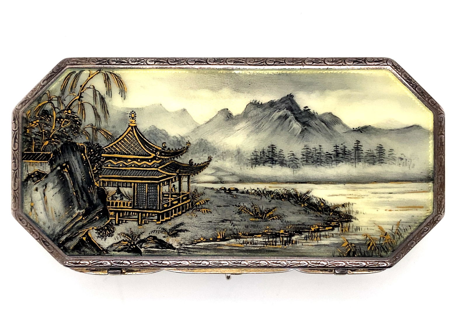 Enamel Cigarette Case, Chinese Scene (1 of 6)