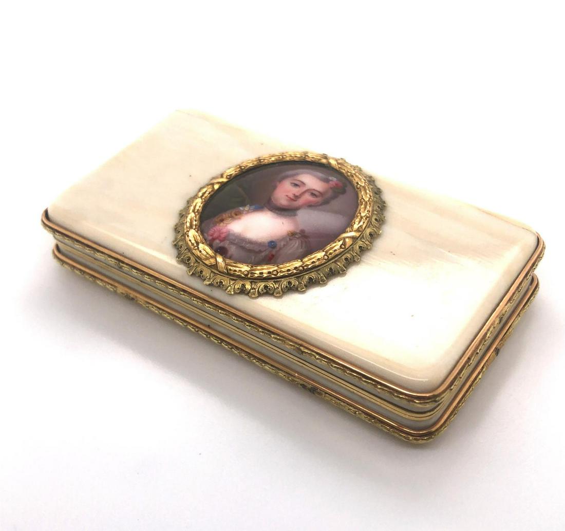Gold Mounted Box with Enamel Plaque (1 of 5)