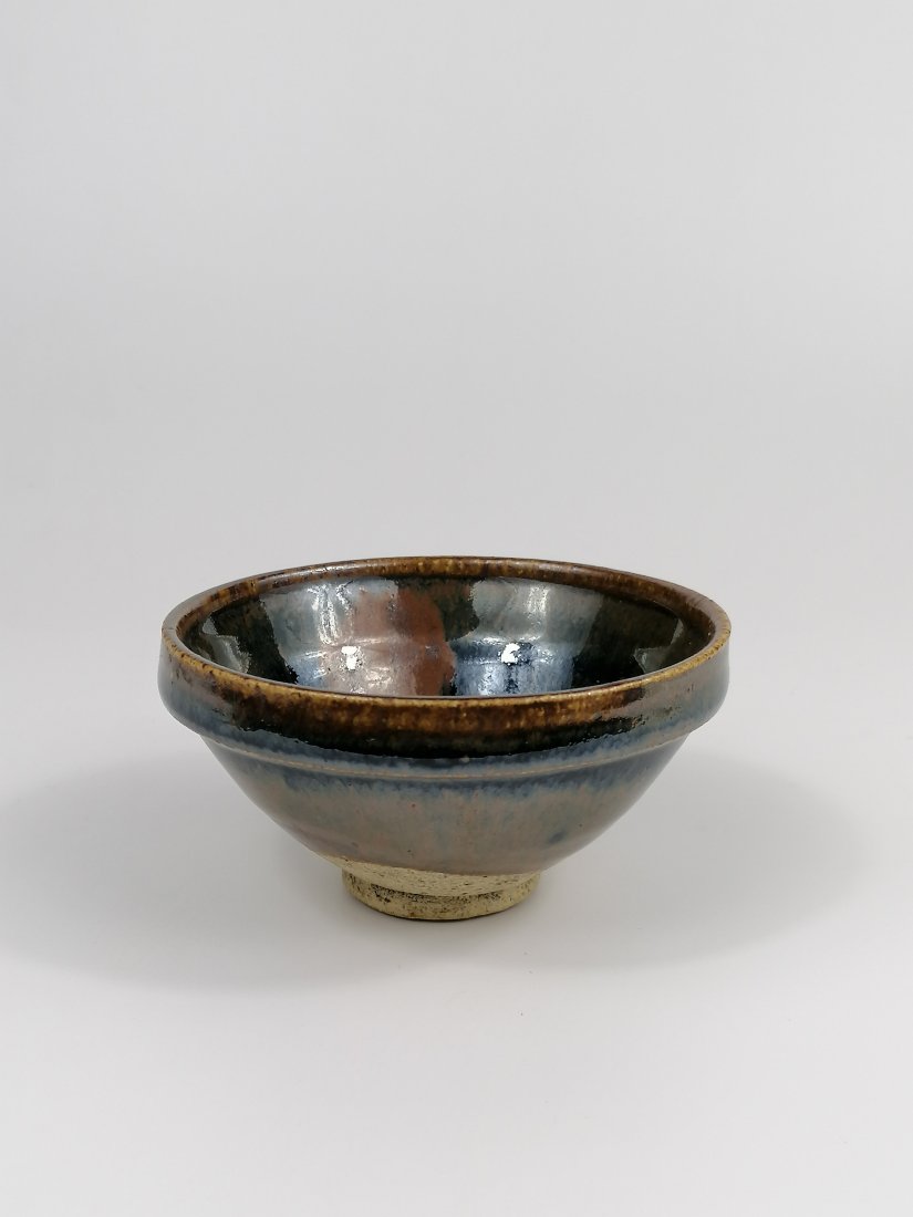 Chinese HENAN-TYPE conical tea bowl (1 of 5)