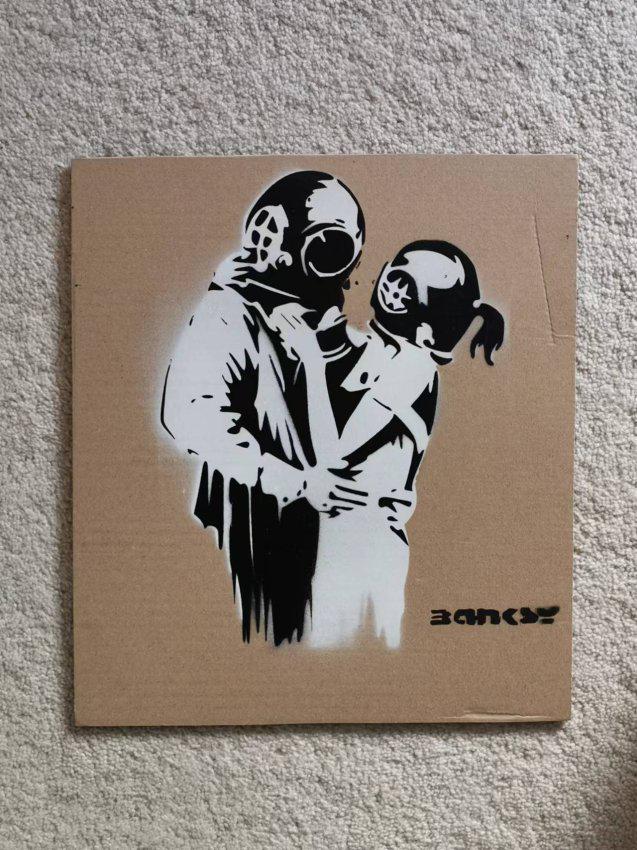Banksy 'Couple' Stencils cardboard 4/10 (1 of 2)