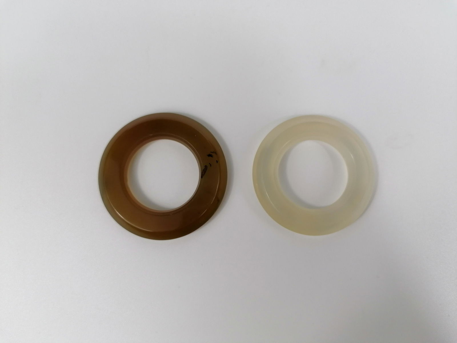 Two Chinese Agate loops (1 of 11)
