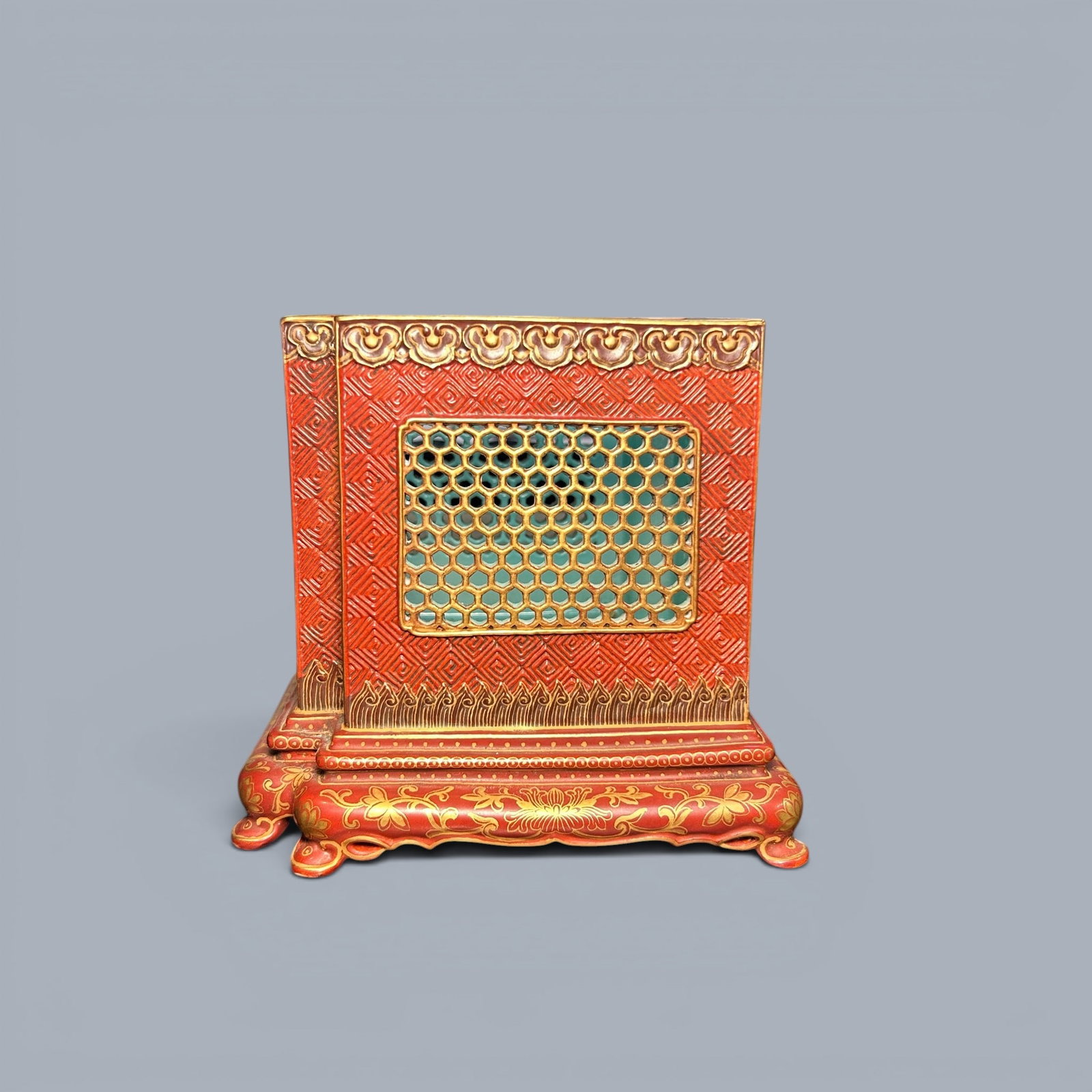 Chinese Art, A Porcelain Brush Pot, 18th Century, Qing Dynasty: Chinese Art, A Porcelain Brush Pot, 18th Century, Qing Dynasty, Height 13 cm, Length 11.3 cm, Width 9.3 cm.