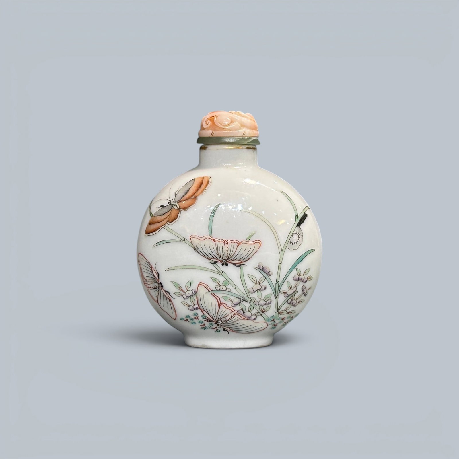 Chinese Art, A Famille Rose Snuff Bottle Decorated with Butterflies, 18th-19th Century, Qing (1 of 5)