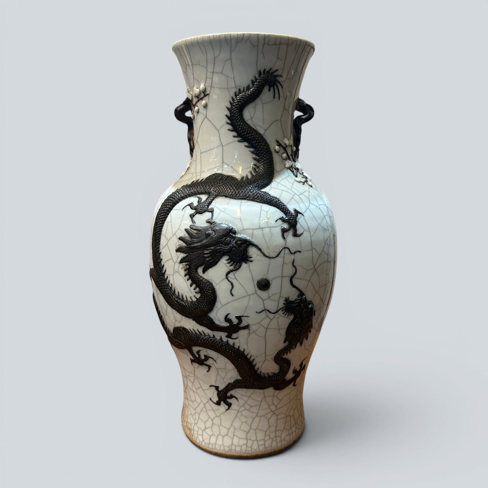 Chinese Art, A Ge-Type Vase Decorated with Dragons, 19th Century, Qing Dynasty (1 of 5)