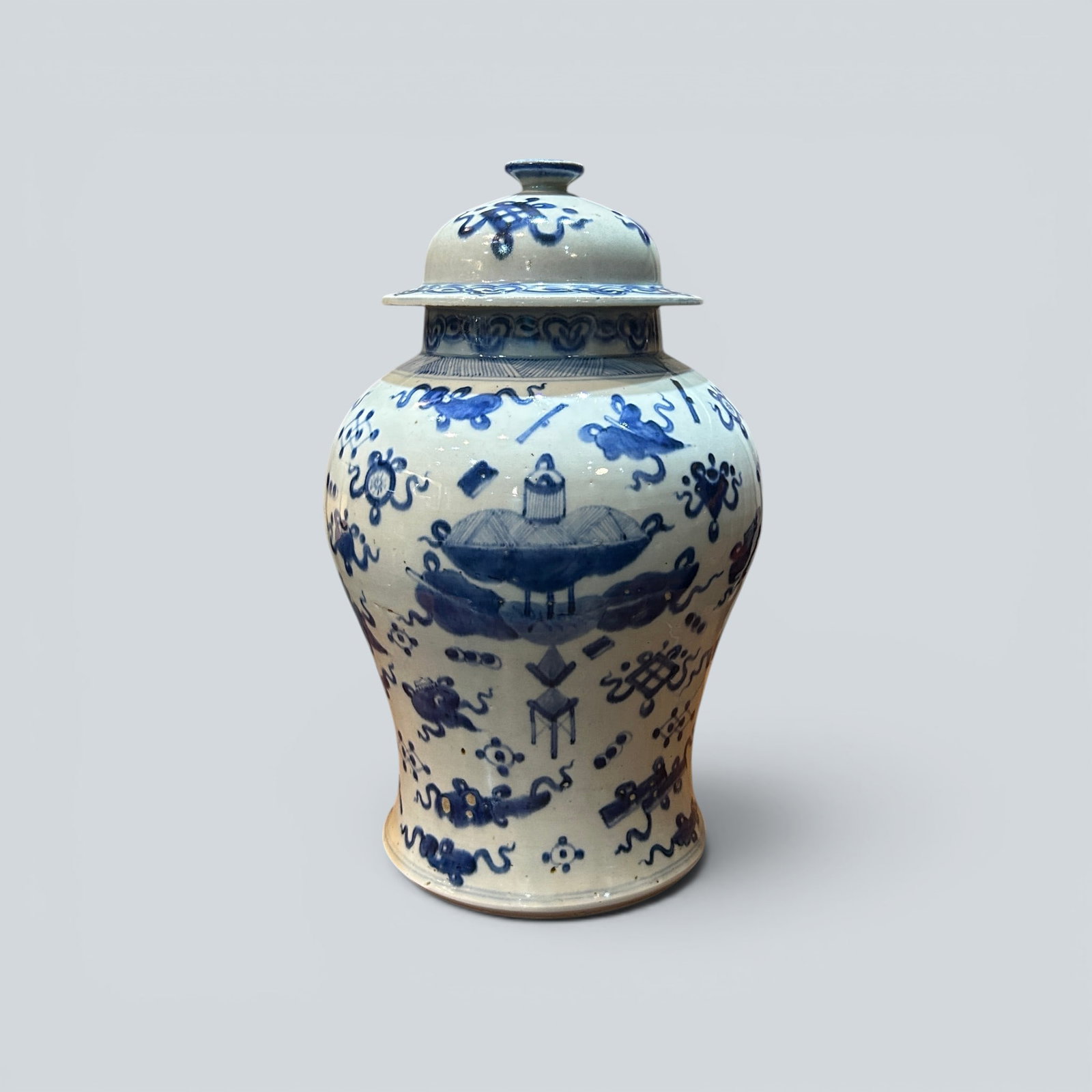 Chinese Art, A Blue and White Jar Decorated with Antiquities, 17th Century, Qing Dynasty (1 of 6)