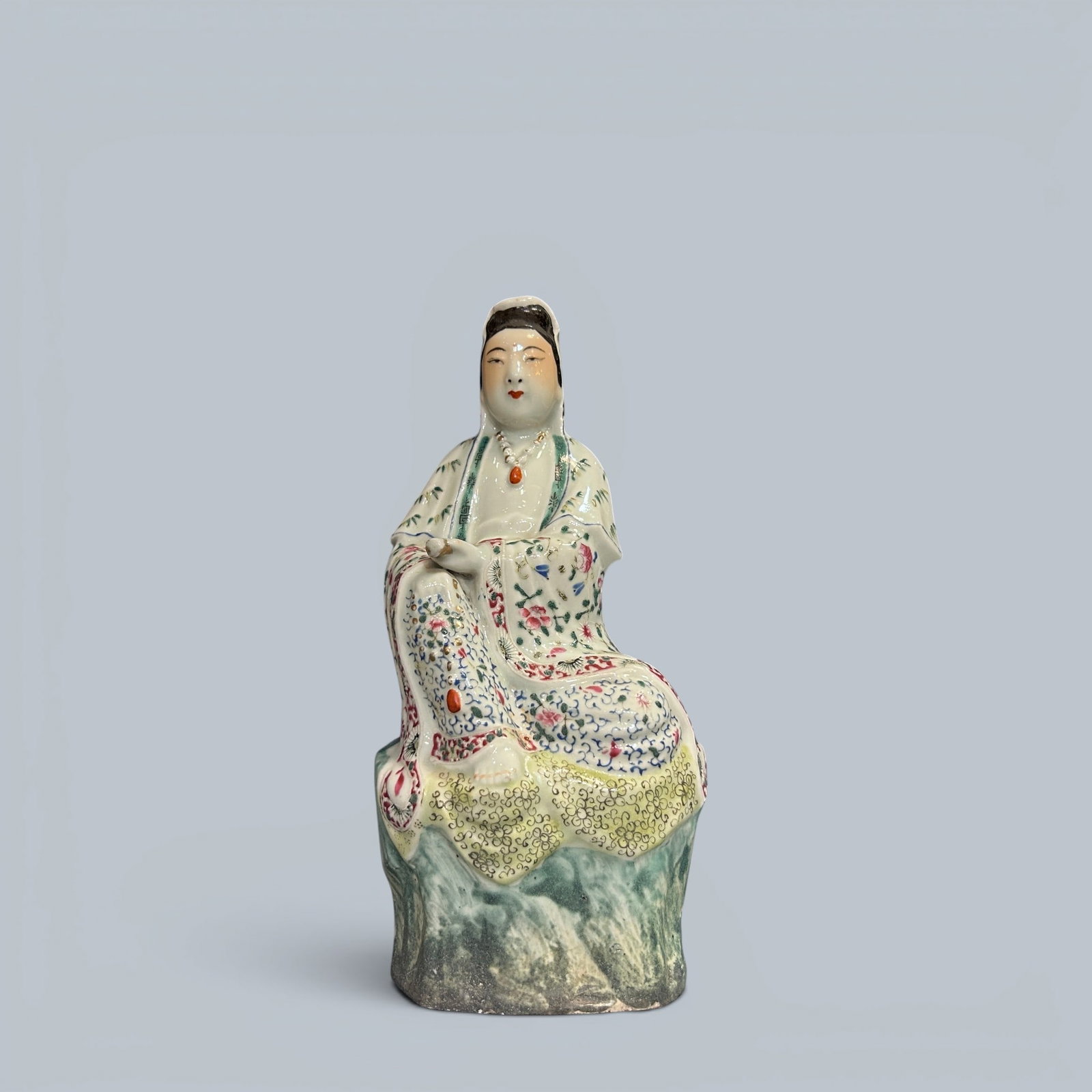 Chinese Art, A Famille Rose Porcelain Figure of Avalokiteshvara, 20th Century, Republic Period: Chinese Art, A Famille Rose Porcelain Figure of Avalokiteshvara, 20th Century, Republic Period, Height 26 cm.