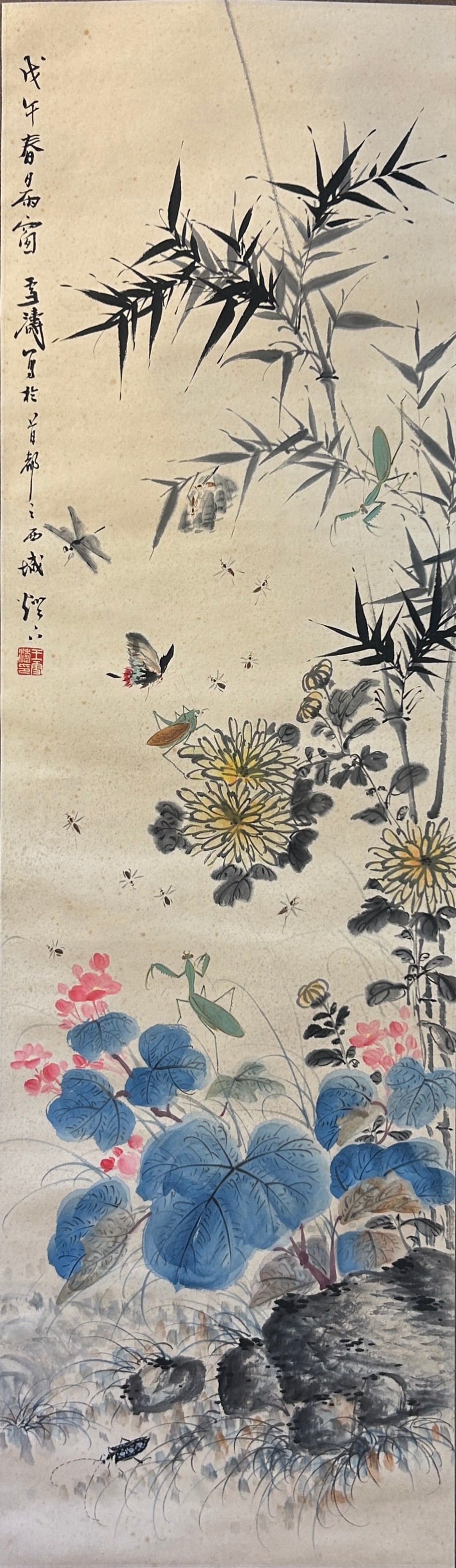 Chinese Art, A Chinese Painting Signed Wang Xuetao, 20th Century, Modern Period: Chinese Art, A Chinese Painting Signed Wang Xuetao, 20th Century, Modern Period, Length 101 cm, Width 34 cm.