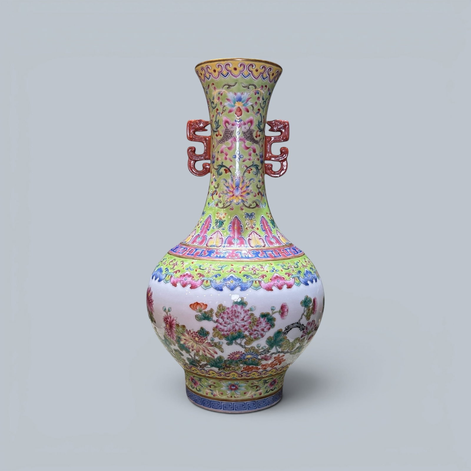 Chinese Art, A Famille Rose Vase Decorated with Floral Motifs, 18th-19th Century, Qing Dynasty (1 of 8)