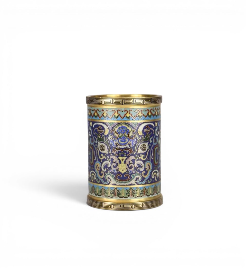 A Gilt Cloisonné Enamel Brush Pot Decorated with Taotie Masks, 19th Century, Qing Dynasty: A Gilt Cloisonné Enamel Brush Pot Decorated with Taotie Masks, 19th Century, Qing Dynasty, Height 11.5 cm, Diameter 8 cm Condition Report:good condition, no issues