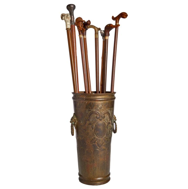 Misc.Assorted Group of 8 Men's Walking Sticks (1 of 2)