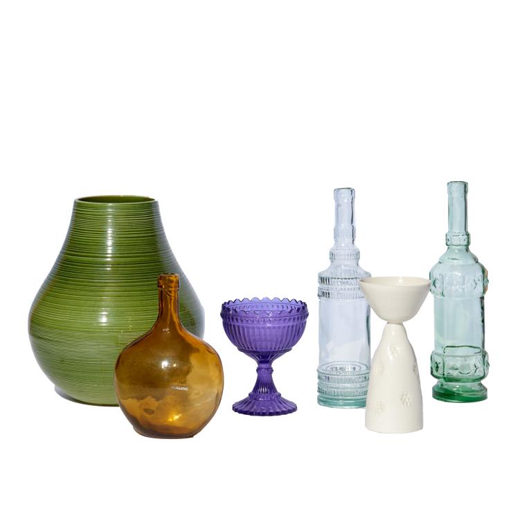 Misc group of early style glassware (1 of 1)