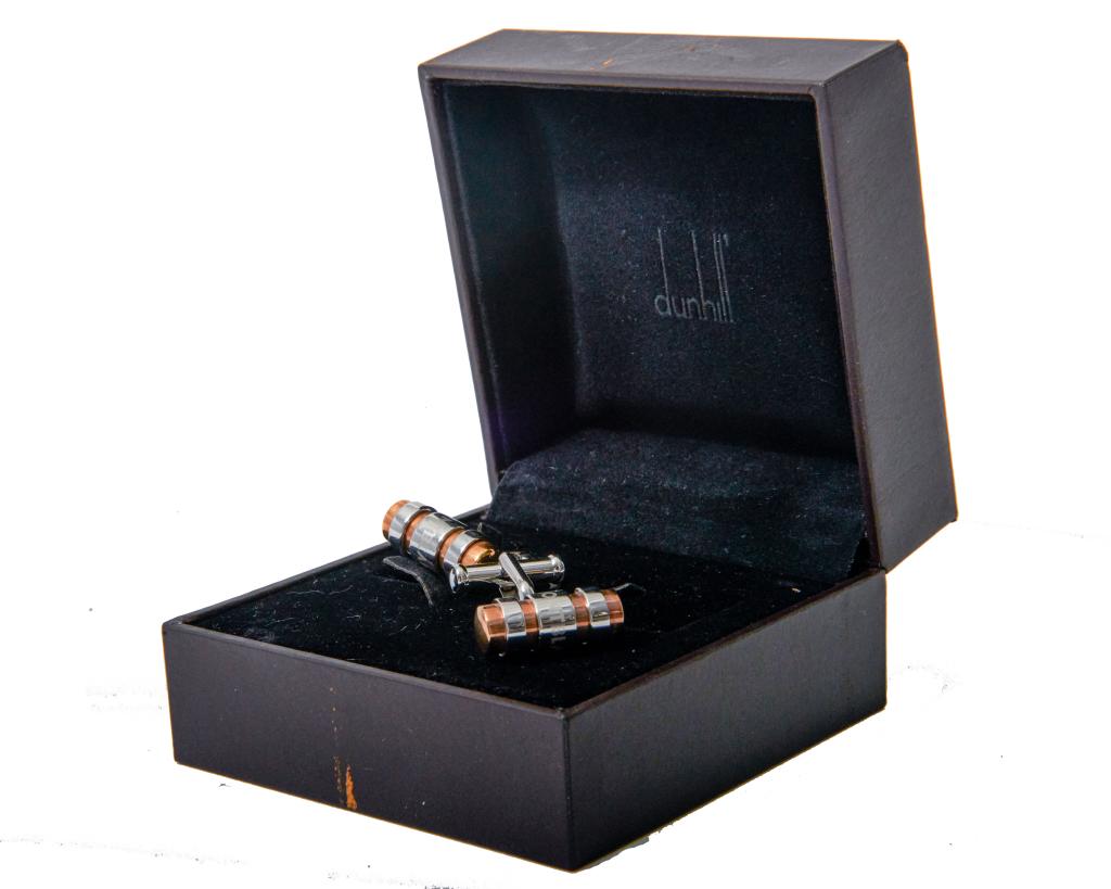 Montblanc men's cuff links Montblanc men's cuff link set (1 of 3)