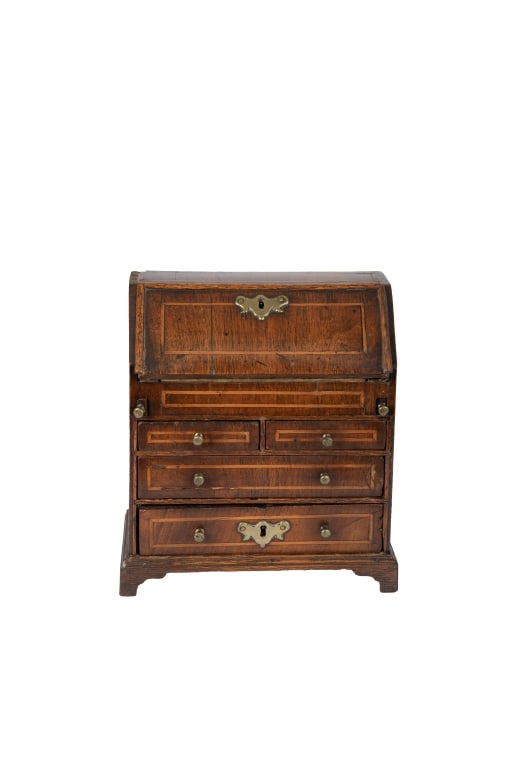 18th Century Cabinet Makers Sample Desk (1 of 5)