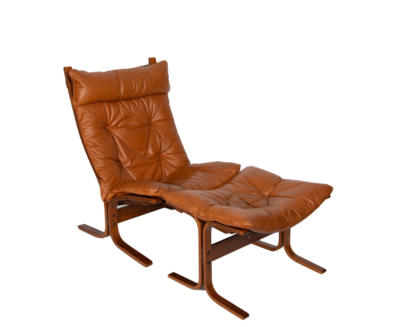 Ingmar Relling for Westnofa Siesta Chair & Ottoman: Mid Century Modern Style Ingmar Relling for Westnofa Scandinavian Siesta Chair & Ottoman Made in Norway. Leather shows no signs of obtrusive aging or damages. All lots sold as is. Approximate Size of