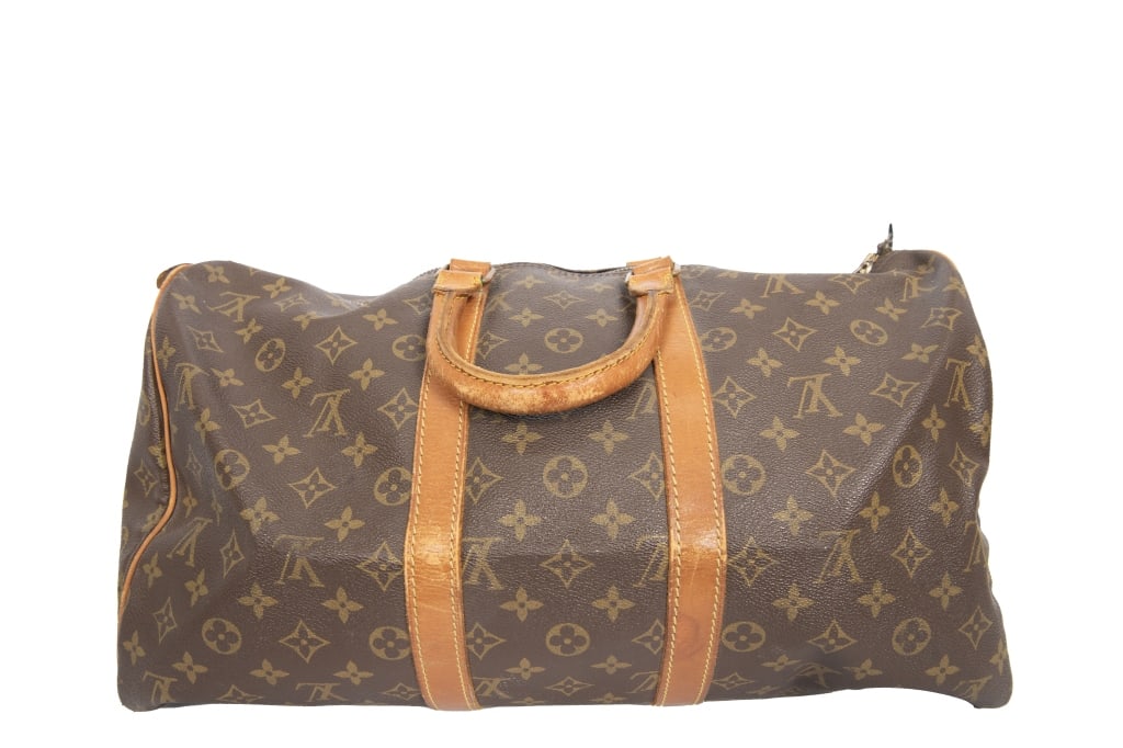 Vintage Louis Vuitton Bandouliere 45: Authentic Vintage Louis Vuitton Bandouliere 45 Bag. Made in France All lots sold as is. Pen markings on inner lining - see images. Approximate size: 18" x 11" x 8" La Belle Epoque Auction House does N
